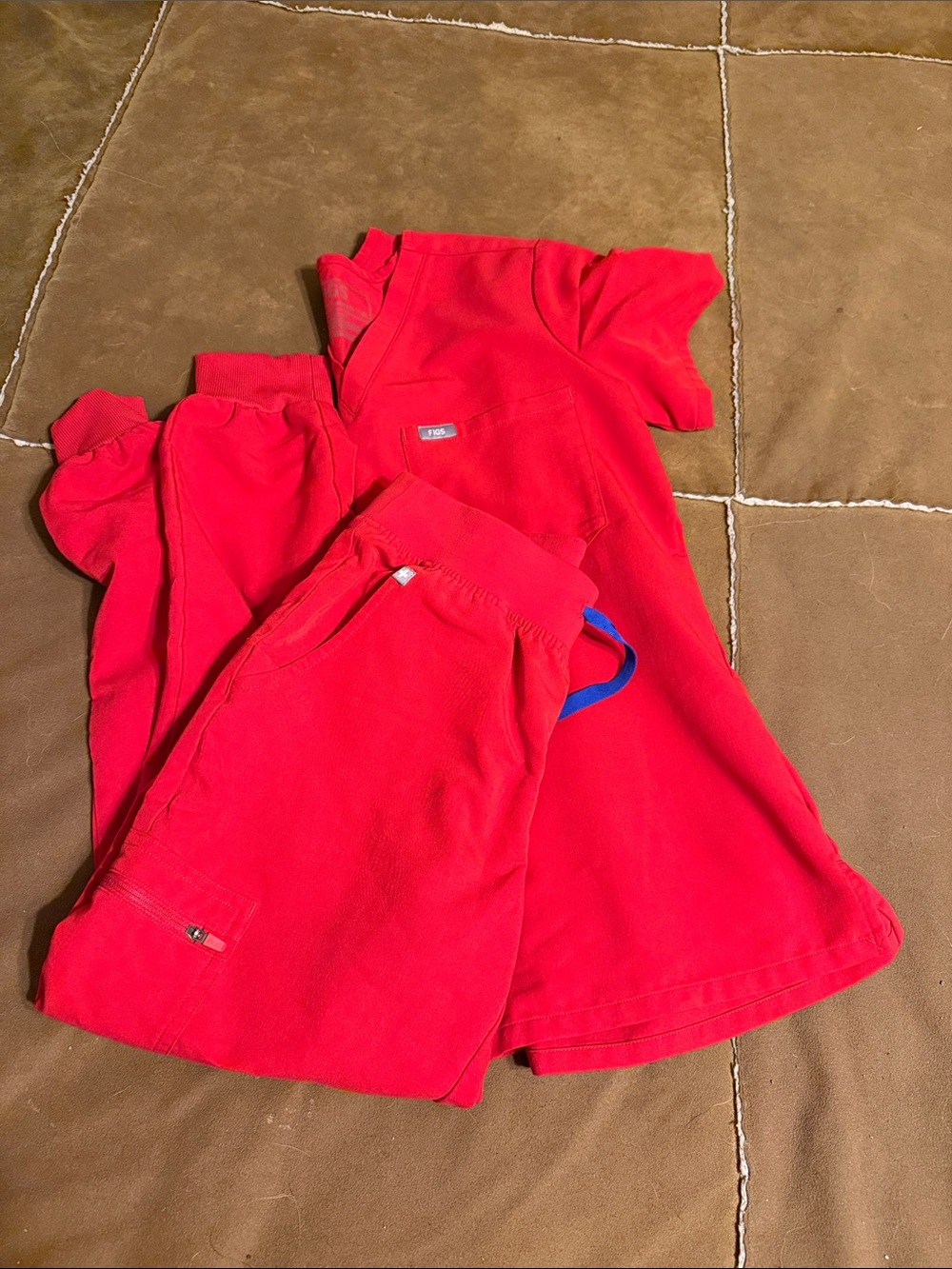 Figs red one pocket top and jogger bottoms